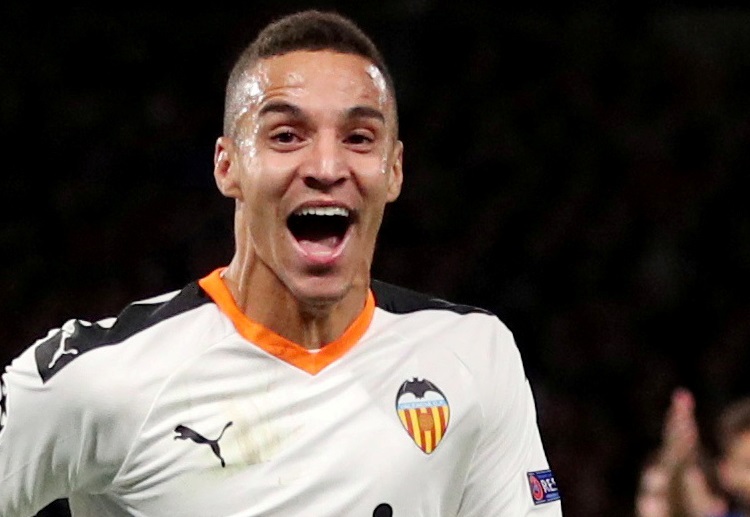 Valencia are only 2 points behind Atletico Madrid in the La Liga table