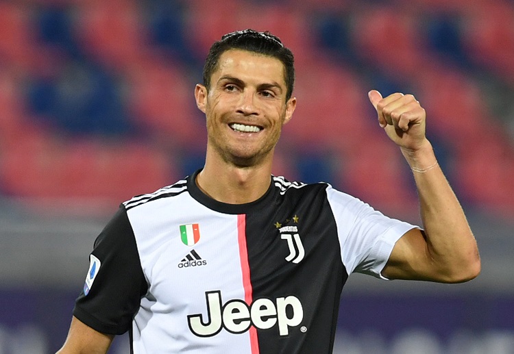 Ronaldo membuka gol Juventus atas Bologna dari titik penalti