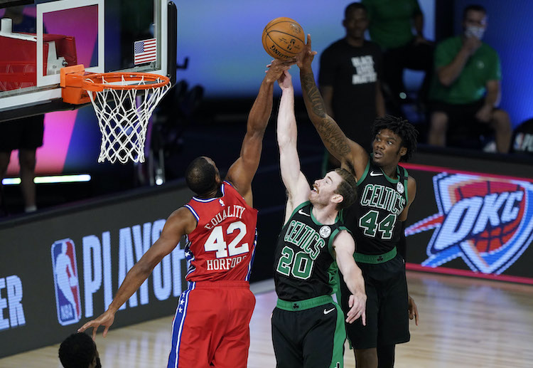 အန်ဘီအေချန်ပီယံဆု ၁၇ကြိမ်ထိရထားတဲ့ ဆဲလ်တစ်တို့ ၃နှစ်ဆက်တိုက် ဆီမီးဖိုင်နယ်အဆင့်ကို တက်ရောက်ထားနိုင်ပါတယ်။