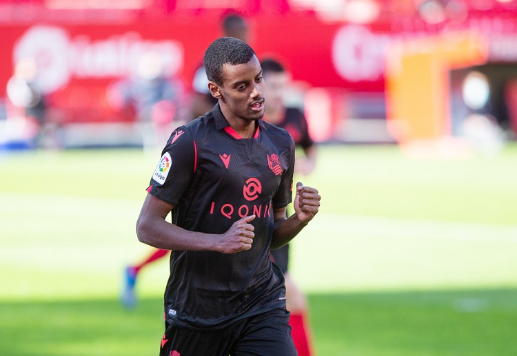 ရီးရဲယ်ဆိုစီဒက်ကတော့ လာလီဂါ ၂ ပွဲဆက် နိုင်ပွဲ ပြန်လည် ပျောက်ဆုံးခဲ့ရပြန်လို့ ၁၉ ပွဲအထိ ကစားပြီး ရမှတ် ၃၀ နဲ့ အမှတ်ပေးဇယား အဆင့် ၅ နေရာမှာ ရပ်တည်ခဲ့ပါတယ်။