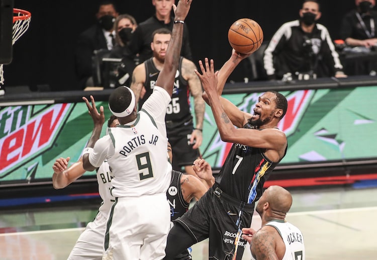 Tỉ số Playoffs NBA 2021 Brooklyn Nets 125 -86 Milwaukee Bucks