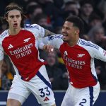 အာဆင်နယ်ဟာ ပရီးမီးယားလိဂ် ပွဲစဉ် ၃ ပွဲဆက် နိုင်ပွဲ ပျောက်ခဲ့ပြီးတော့ နိုင်ငံတကာ ရက်သတ္တပတ် မတိုင်ခင် ကစားခဲ့တဲ့ လန်ဒန်ဒါဘီ မှာတော့ ချဲလ်ဆီးကို အနိုင်ရထားပါတယ်။