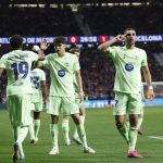 国王杯 巴塞罗那队凭借费兰-托雷斯的进球，1比0战胜马竞，进球后他与队友们一同庆祝胜利