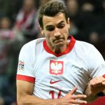 世界杯预选赛 客战芬兰失利，波兰1比2告负，排名跌至G组第三。