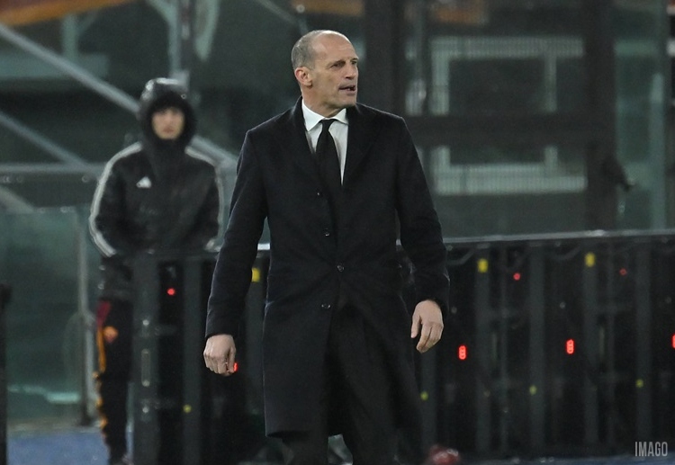 Massimiliano Allegri latih tim besar Serie A